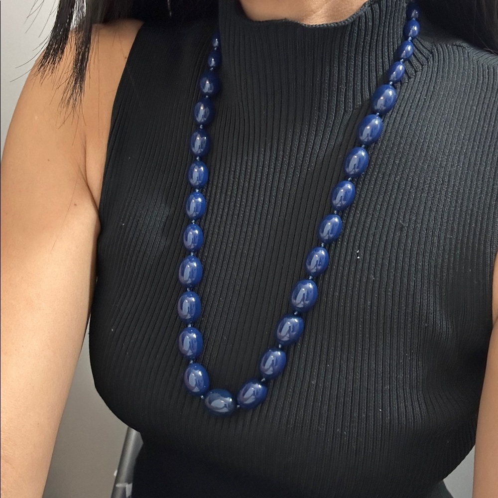 Vintage Elegant Royal Blue Beaded Necklace